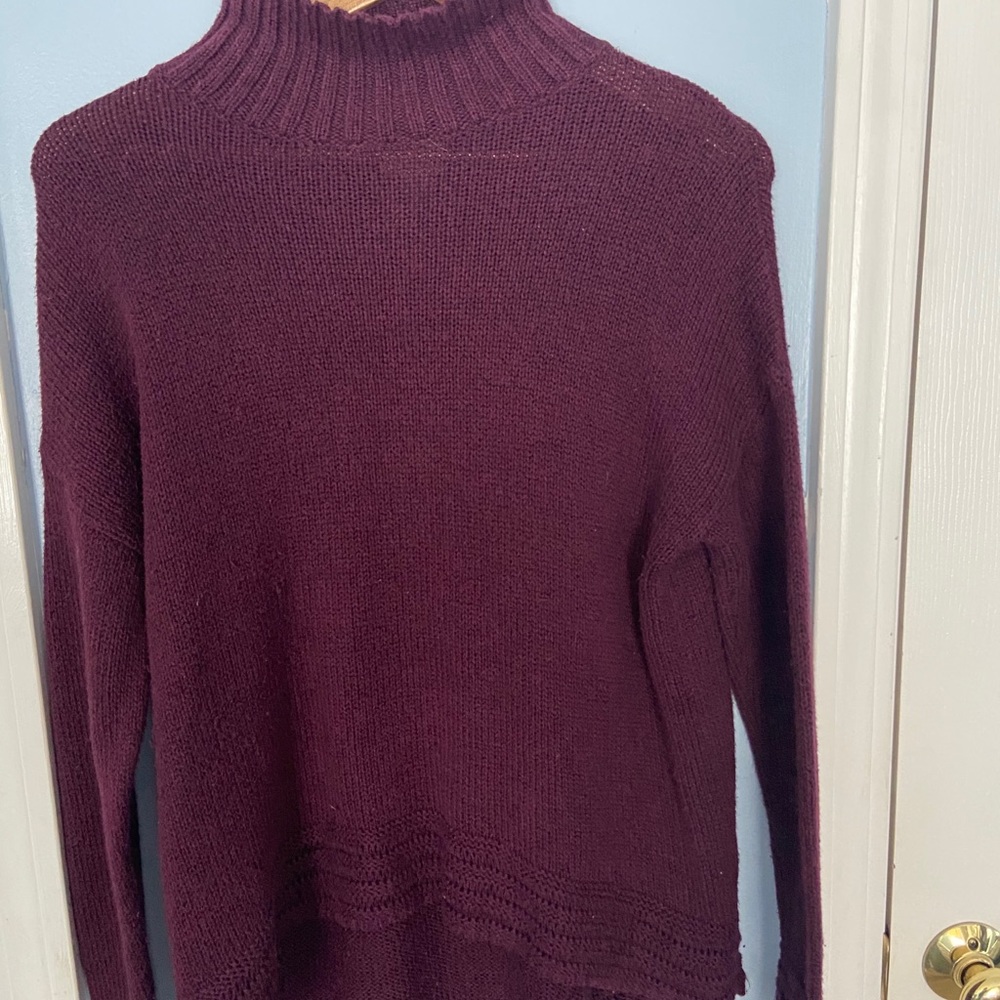 Old Navy Burgundy Sweater